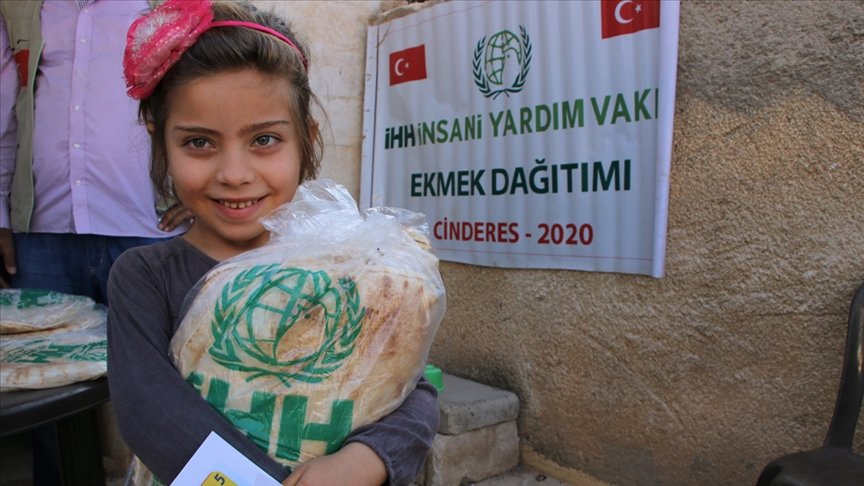 İHH, 10. yılını geride bırakan Suriye’deki iç savaşta mağdur halka umut oldu