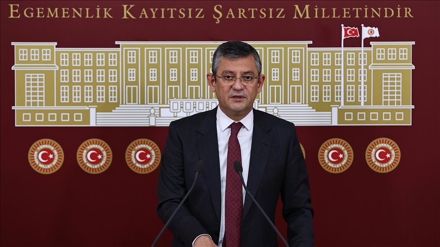 CHP Grup Başkanvekili Özgür Özel, vaka artışlarını eleştirdi