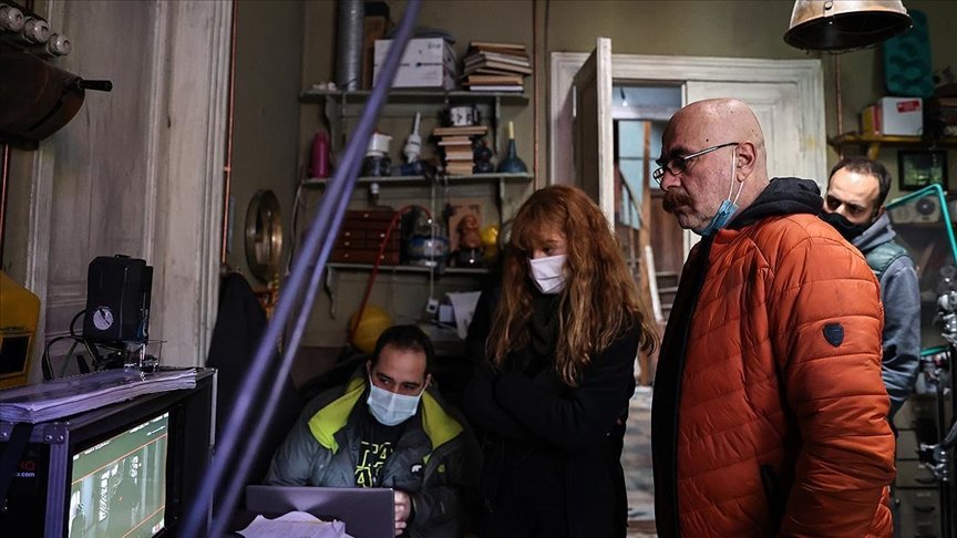 Ezel Akay’ın ‘Osman Sekiz’ filminin çekimleri devam ediyor
