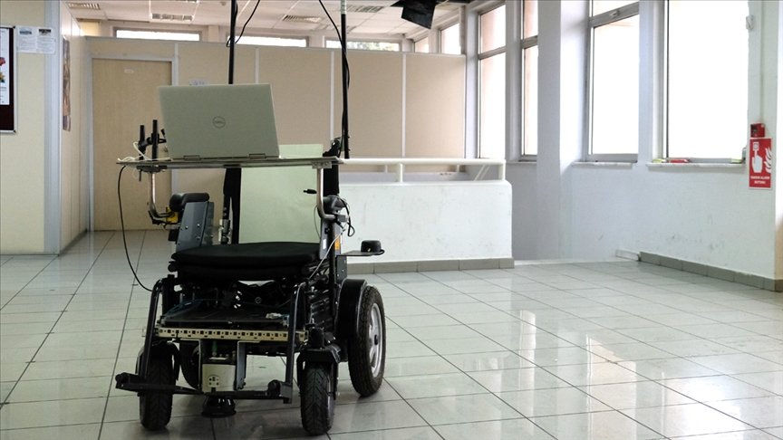 İTÜ’de, yürüyemeyenler için yapay zekaya sahip otonom tekerlekli sandalye geliştirildi