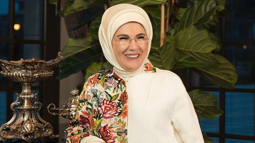 Emine Erdoğan: 36 ayda Külliye yerleşkesinde toplanan 234 bin 244 kilogram değerlendirilebilir atık geri dönüştürüldü