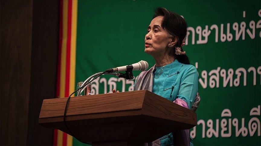 Myanmar’da gözaltında tutulan Suu Çii’ye rüşvet suçlaması yöneltildi
