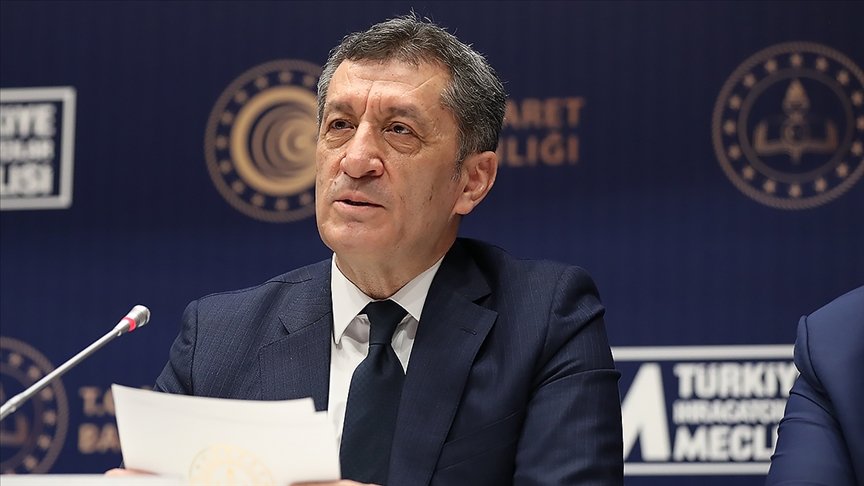 Selçuk: Dış Ticaret Meslek Liseleri öğrencilerinin mesleki yeterliliklerinin artırılmasına yönelik çalışma başlatıyoruz