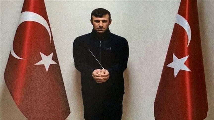 MİT, PYD/YPG’nin sözde tugay komutanı Babat’ı Suriye’de yakalayarak Türkiye’ye getirdi
