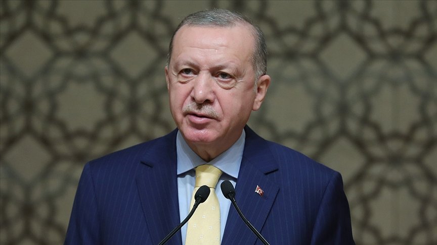 Cumhurbaşkanı Erdoğan, annesi vefat eden Erol Kohen’e başsağlığı diledi