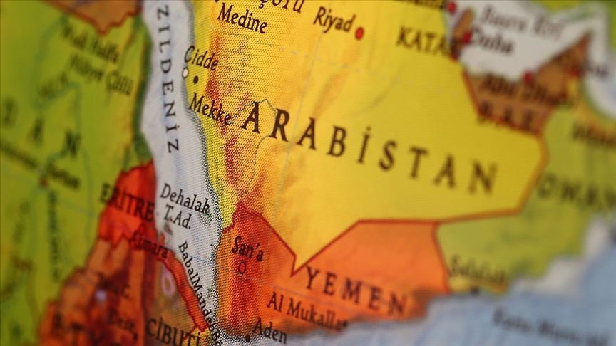 Arap koalisyonu: Husilerin Suudi Arabistan’a gönderdiği bir füze ve İHA imha edildi