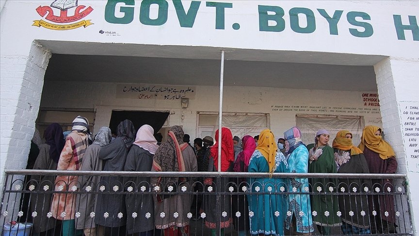 Hindistan’ın Cammu Keşmir bölgesindeki ‘yarı dul kadınlar’ seslerini duyurmaya çalışıyor