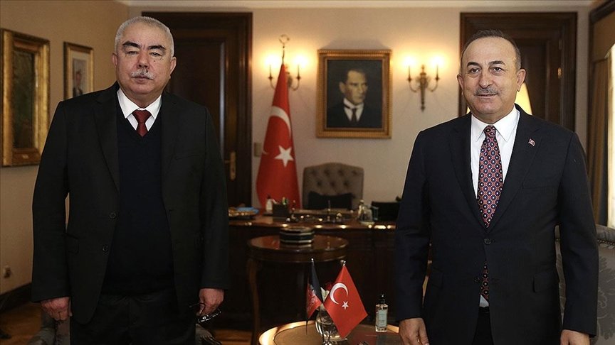 Çavuşoğlu, Afganistan eski Cumhurbaşkanı Yardımcısı Mareşal Raşid Dostum’la görüştü