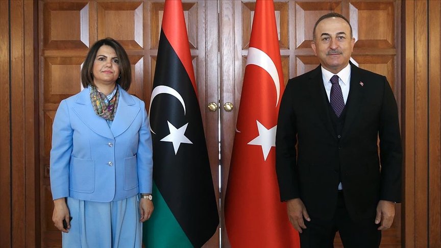 Dışişleri Bakanı Çavuşoğlu, Libyalı mevkidaşı Menguş’la bir araya geldi