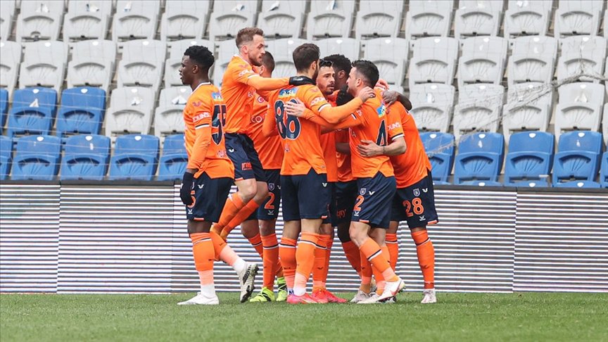 Medipol Başakşehir, Süper Lig’de yarın Kasımpaşa’ya konuk olacak