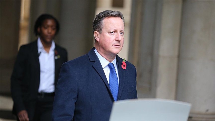 İngiliz hükümeti eski Başbakan Cameron’a lobicilik soruşturması açtı