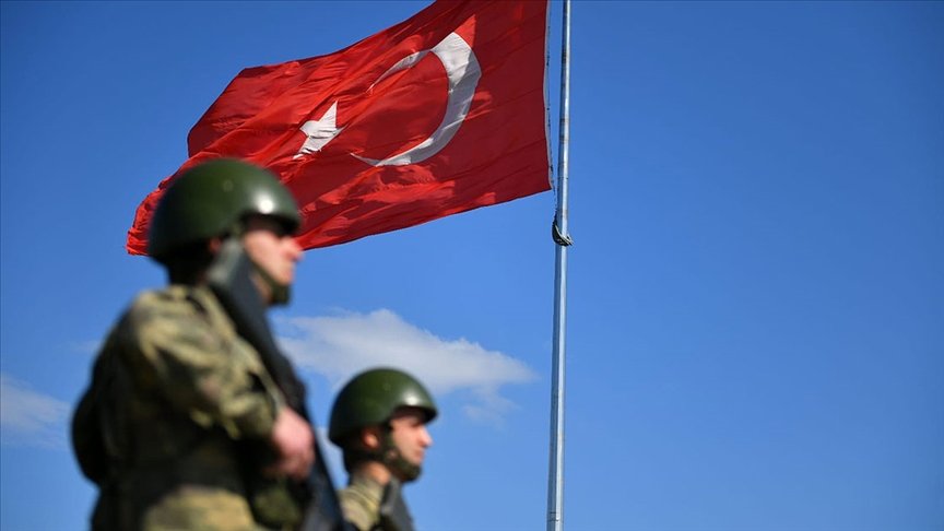 Suriye ve Yunanistan’a yasa dışı yollarla geçmeye çalışan 1’i PKK, 2’si FETÖ mensubu 5 kişi yakalandı