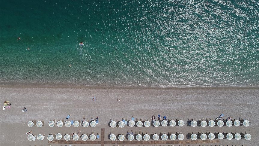 Almanlar tatillerini turizm merkezi Antalya’da geçirmek istiyor