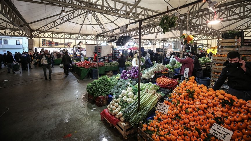 Pazarcı esnafı ‘tam kapanma’ döneminde muafiyet talep etti