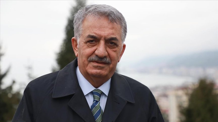 Hayati Yazıcı: Millet kendisine ait anayasa yapma hakkını coşkuyla gerçekleştirsin