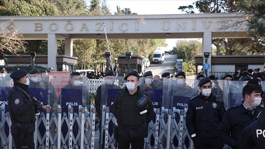 Boğaziçi Üniversitesi’ndeki gösterilerle ilgili 97 kişi hakkında dava açıldı