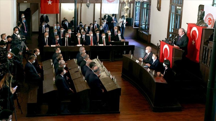 TBMM’nin açılışının 101. yıl dönümü dolayısıyla Birinci Meclis’te tören düzenlendi