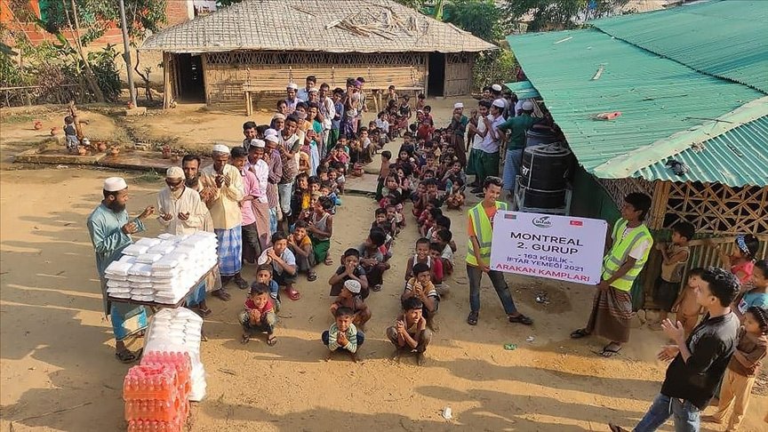 Kanada’daki Türklerden, Bangladeş’teki mülteci kamplarında kalan Arakanlı Müslümanlara ramazan yardımı