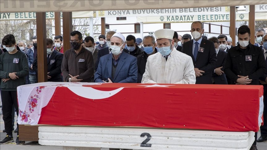 Kovid-19’dan hayatını kaybeden Cumhuriyet Savcısı Sultan Beyza Boyalı’nın cenazesi Konya’da defnedildi