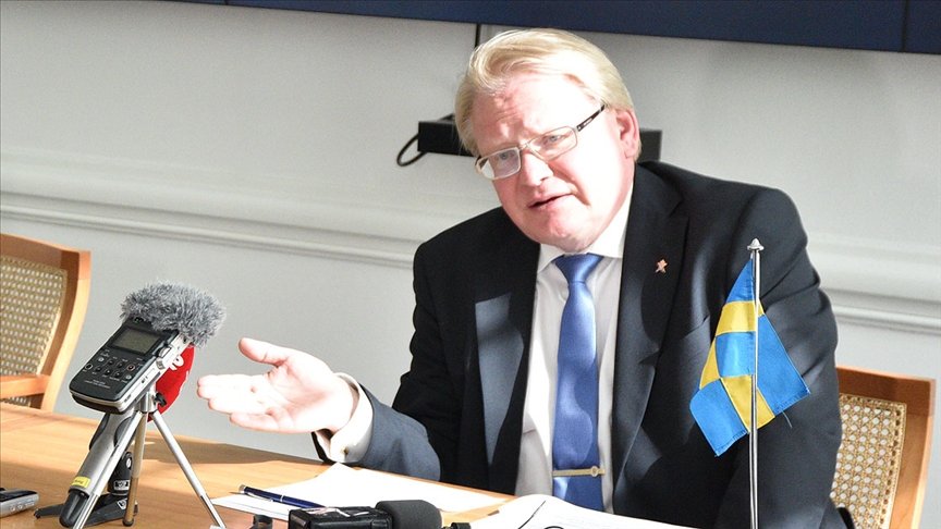 İsveç Savunma Bakanı Hultqvist’ten terör örgütü YPG/PKK’ya destek