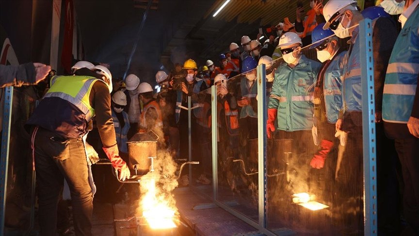 Sabiha Gökçen Havalimanı metroyla Kadıköy’e kesintisiz bağlanıyor