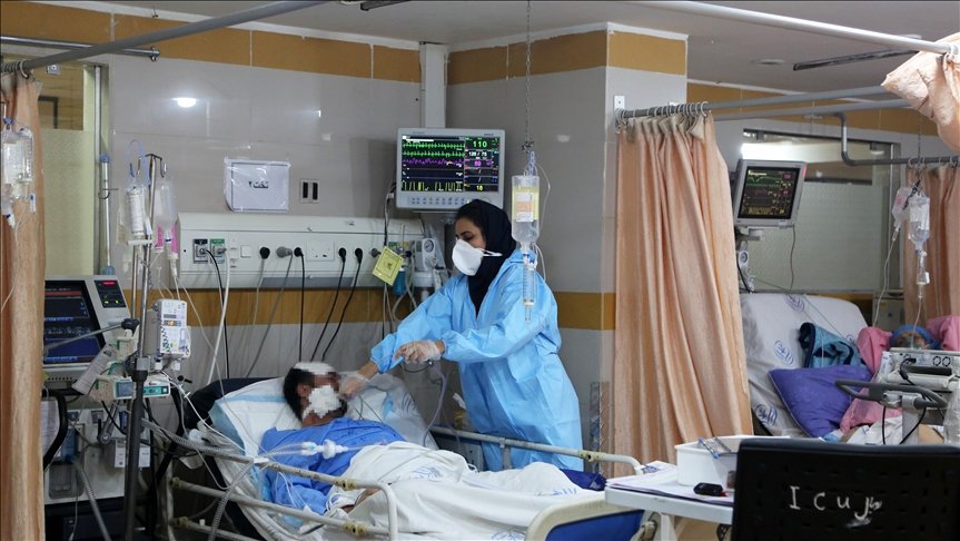 İran’da son 24 saatte Kovid-19’dan 291 kişi hayatını kaybetti