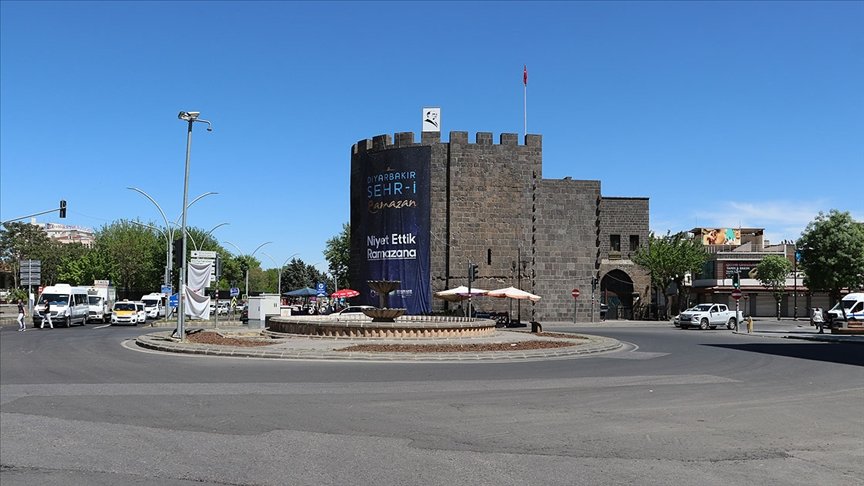 Diyarbakır’da heyecanla beklenen hafif raylı sistem için ilk adım atıldı