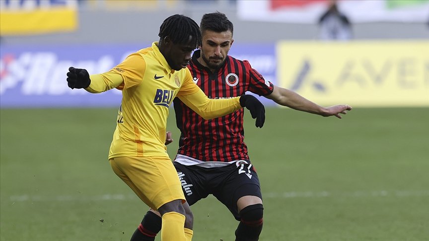 Süper Lig’de Ankara derbisi 78. kez oynanacak