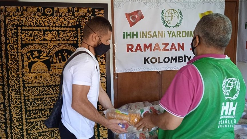 İHH’dan Kolombiya’da ihtiyaç sahiplerine ramazan kumanyası yardımı