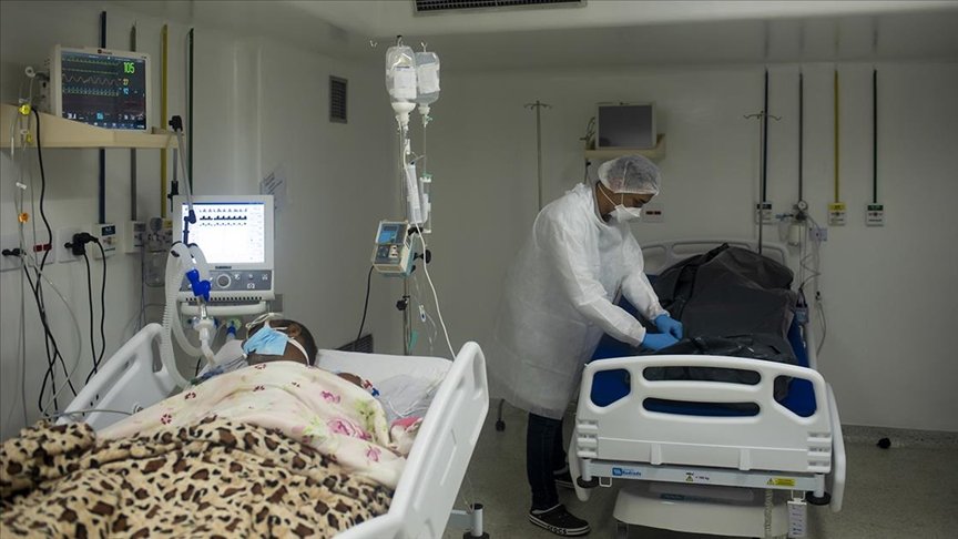 Brezilya’da son 24 saatte Kovid-19’dan 3 bin 321 kişi hayatını kaybetti