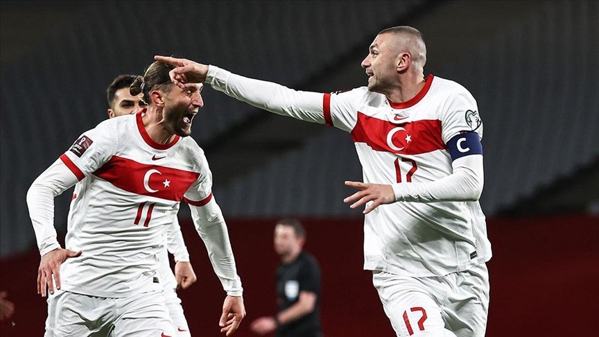 Türkiye’nin Azerbaycan’daki Euro 2020 maçlarına yüzde 50 kapasite ile seyirci alınabilecek