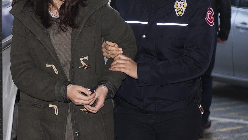 Diyarbakır’da terör örgütü PKK/KCK’nın kadın yapılanmasına yönelik operasyonda 22 şüpheli yakalandı