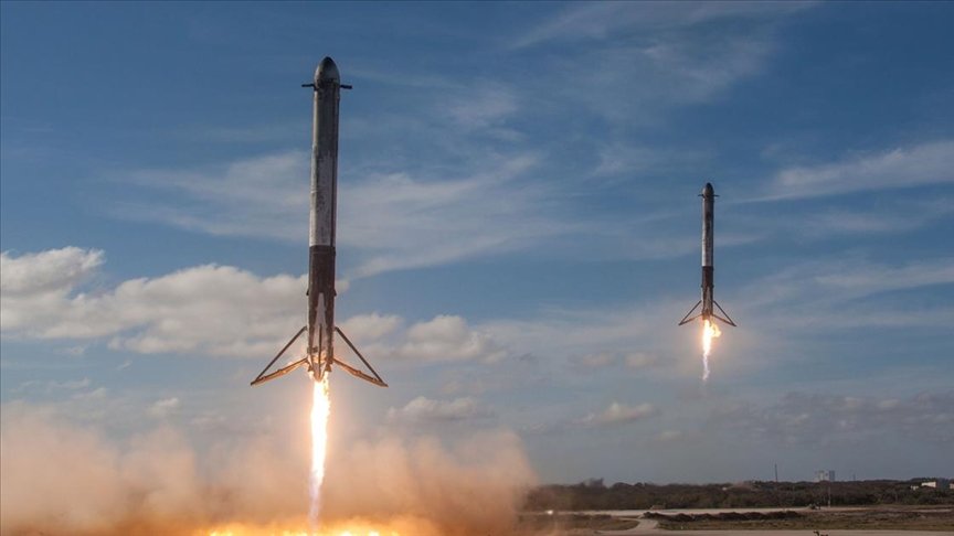 SpaceX’e ait roketin parçası Washington eyaletinde tarlaya düştü