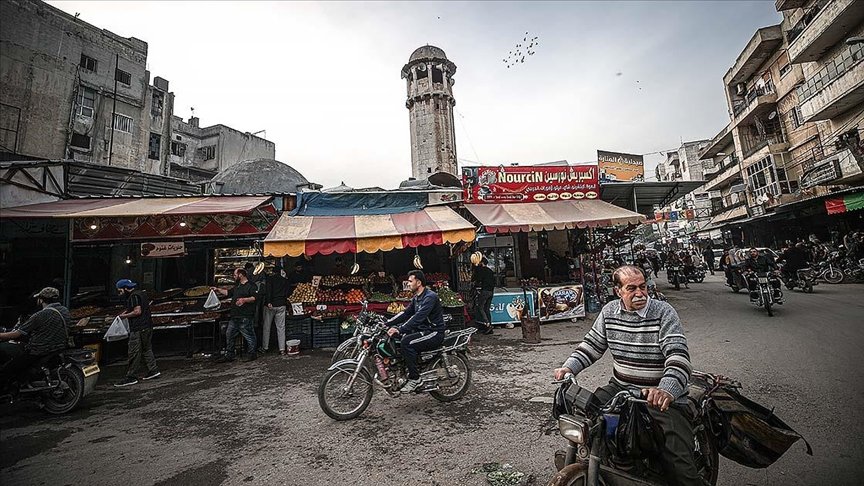 Zorla yerinden edilen Suriyeliler Esed rejiminin hazırlandığı devlet başkanlığı seçimine karşı çıkıyor