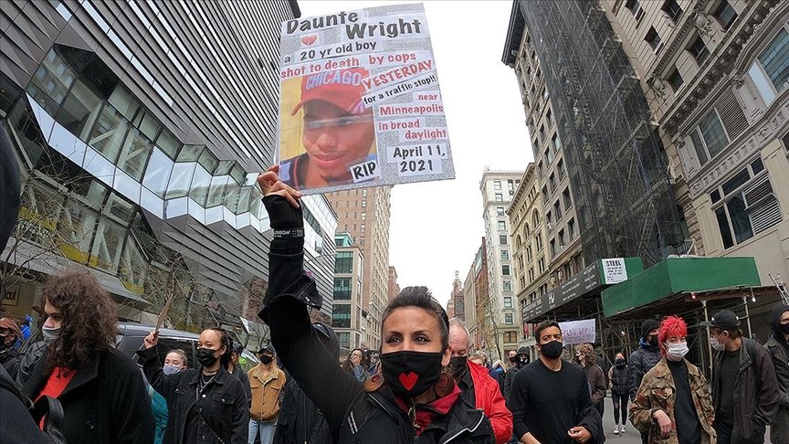 ABD’de siyahi genç Daunte Wright’ı öldüren polis cinayetten yargılanacak
