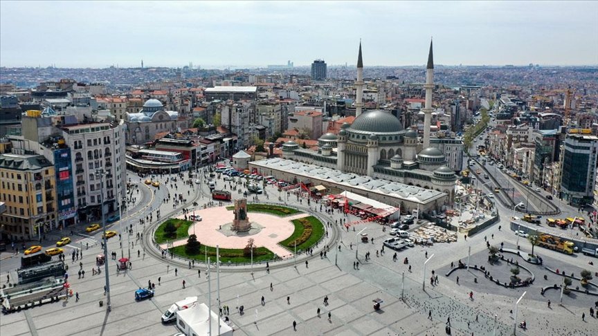 Taksim’e yapılan cami açılışa hazırlanıyor