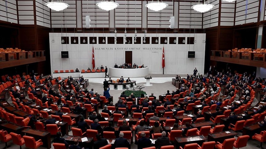 TBMM Genel Kurulunda oylama yenilenmesi örnekleri daha önce de yaşandı