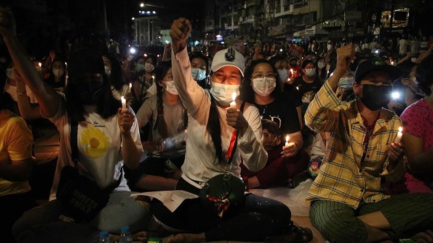 Myanmar’da ordunun protestoculara müdahalesi sonucu ölenlerin sayısı 759’a yükseldi