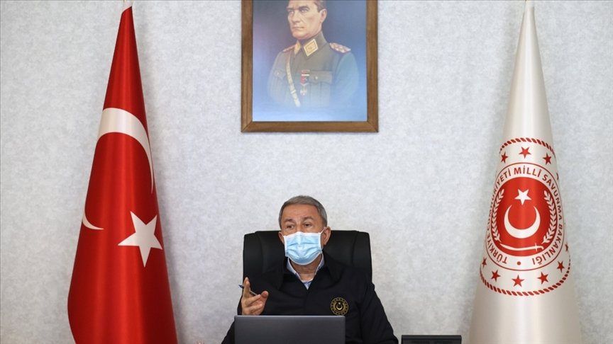 Milli Savunma Bakanı Akar: Metina ve Avaşin-Basyan’da 400’e yakın hedef karadan, 60’tan fazla hedef ise havadan vuruldu