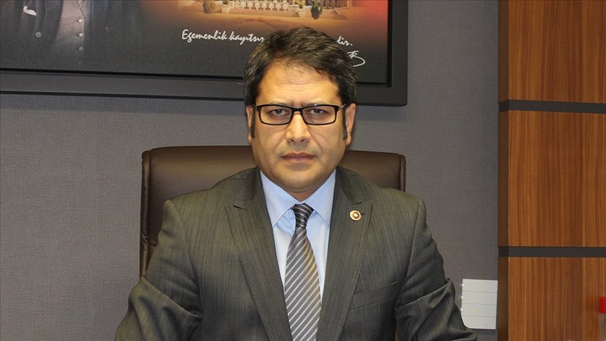 Niğde-Adana kara yolunda kaza yaparak mahsur kalan TBMM İdare Amiri Ali Şahin’e ulaşıldı