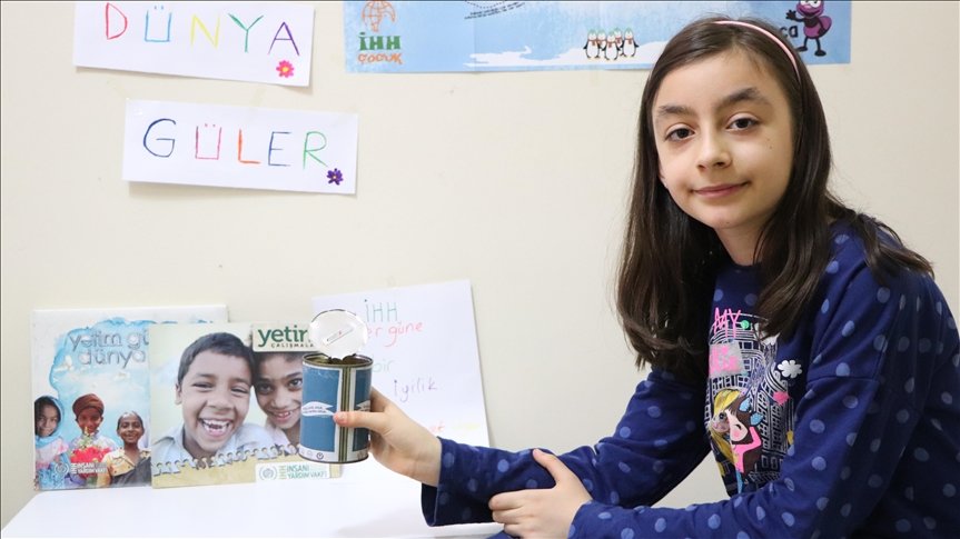İlkokul öğrencisi Hayrunnisa 2 yıldır her ay harçlığını Filistinli Rahna’ya gönderiyor