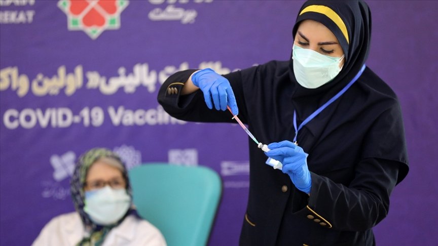 İran’da son 24 saatte 454 kişi Kovid-19’dan hayatını kaybetti