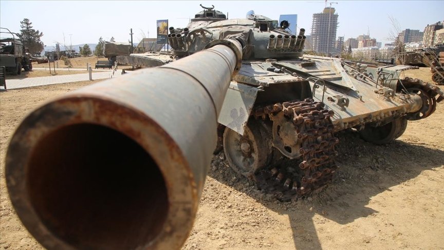 Azerbaycan, 2. Karabağ Savaşı’nda ele geçirdiği Ermenistan silahlarını ‘Ganimetler Müzesi’nde sergiliyor