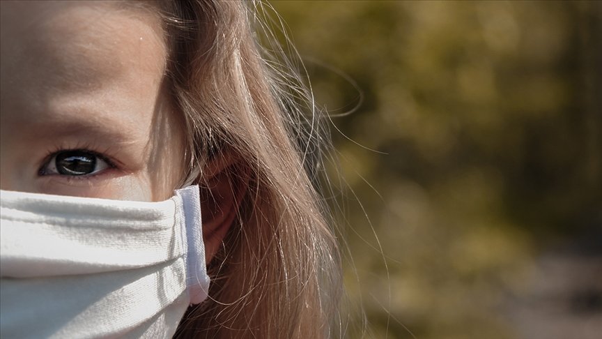 Mutant virüsün yayılımıyla çocuklarda Kovid-19 belirtileri görülmeye başladı