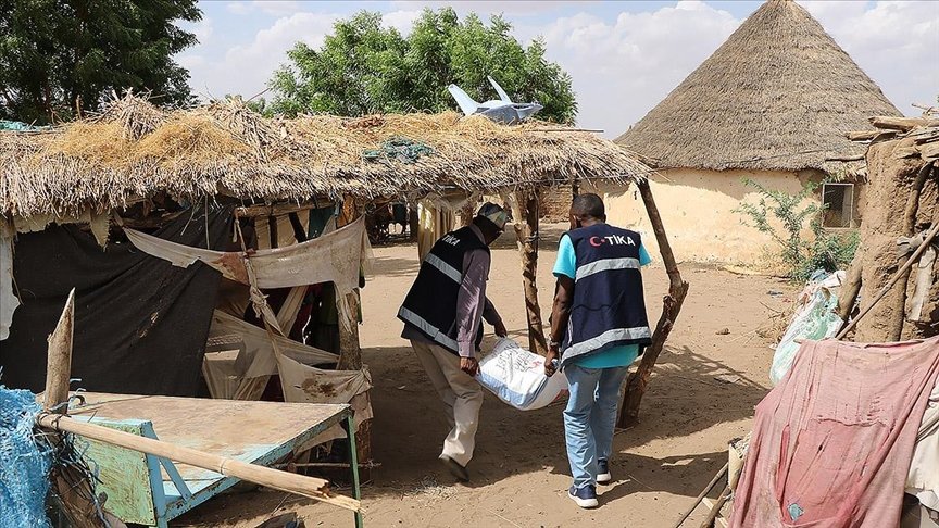 TİKA, Sudan’daki Eritreli mültecilere 20 ton gıda yardımında bulundu