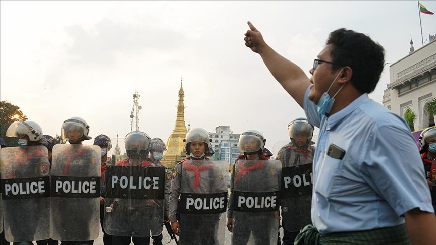 Myanmar’da cunta muhalifi siyasetçiler 2008 anayasasını tanımadıklarını açıkladı