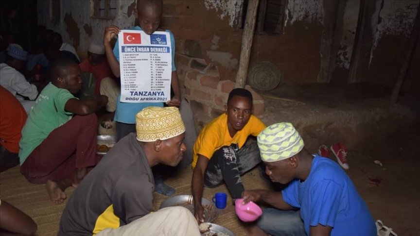 Önce İnsan Derneğinden Türkiye, Suriye ve Afrika’da ihtiyaç sahiplerine gıda yardımı