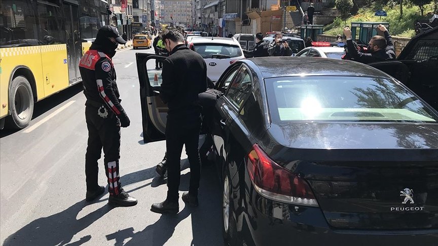 ‘Yeditepe Huzur’ asayiş uygulamasında aranan 501 kişi yakalandı