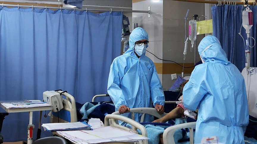 İran’da son 24 saatte Kovid-19’dan 496 kişi hayatını kaybetti