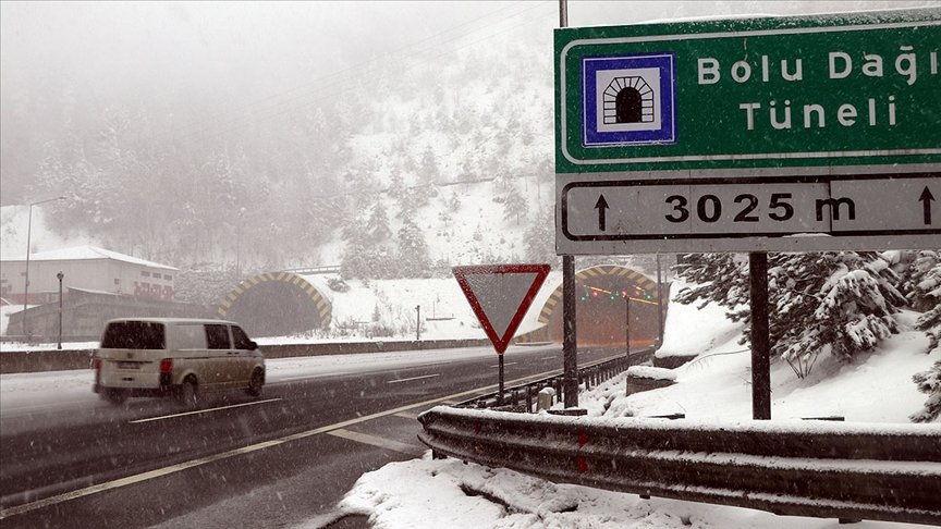 Bolu Dağı’nda kar kalınlığı 20 santimetreye ulaştı